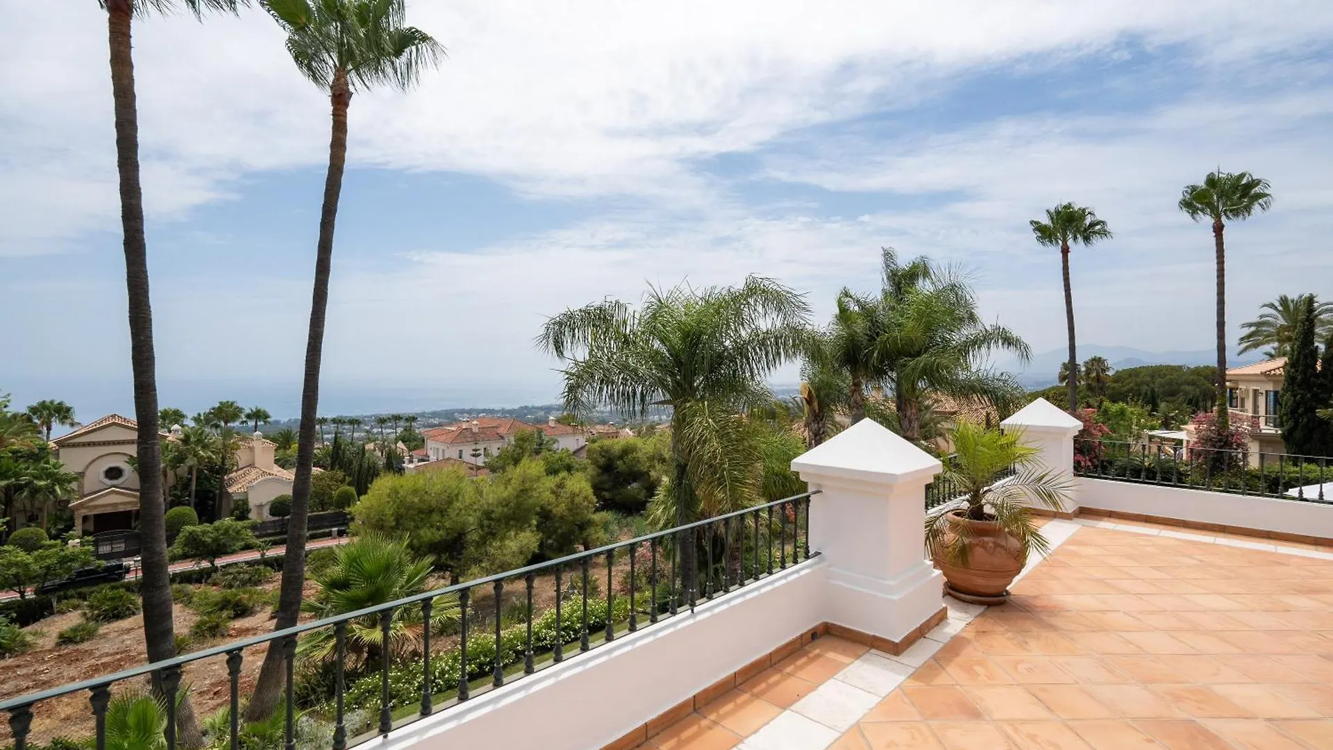 Villa Shakira, Sierra Blanca, Marbella