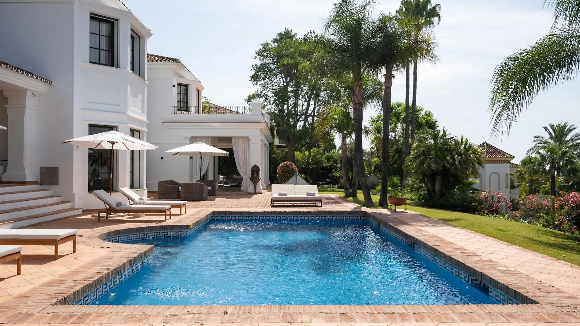 Villa Shakira, Sierra Blanca, Marbella
