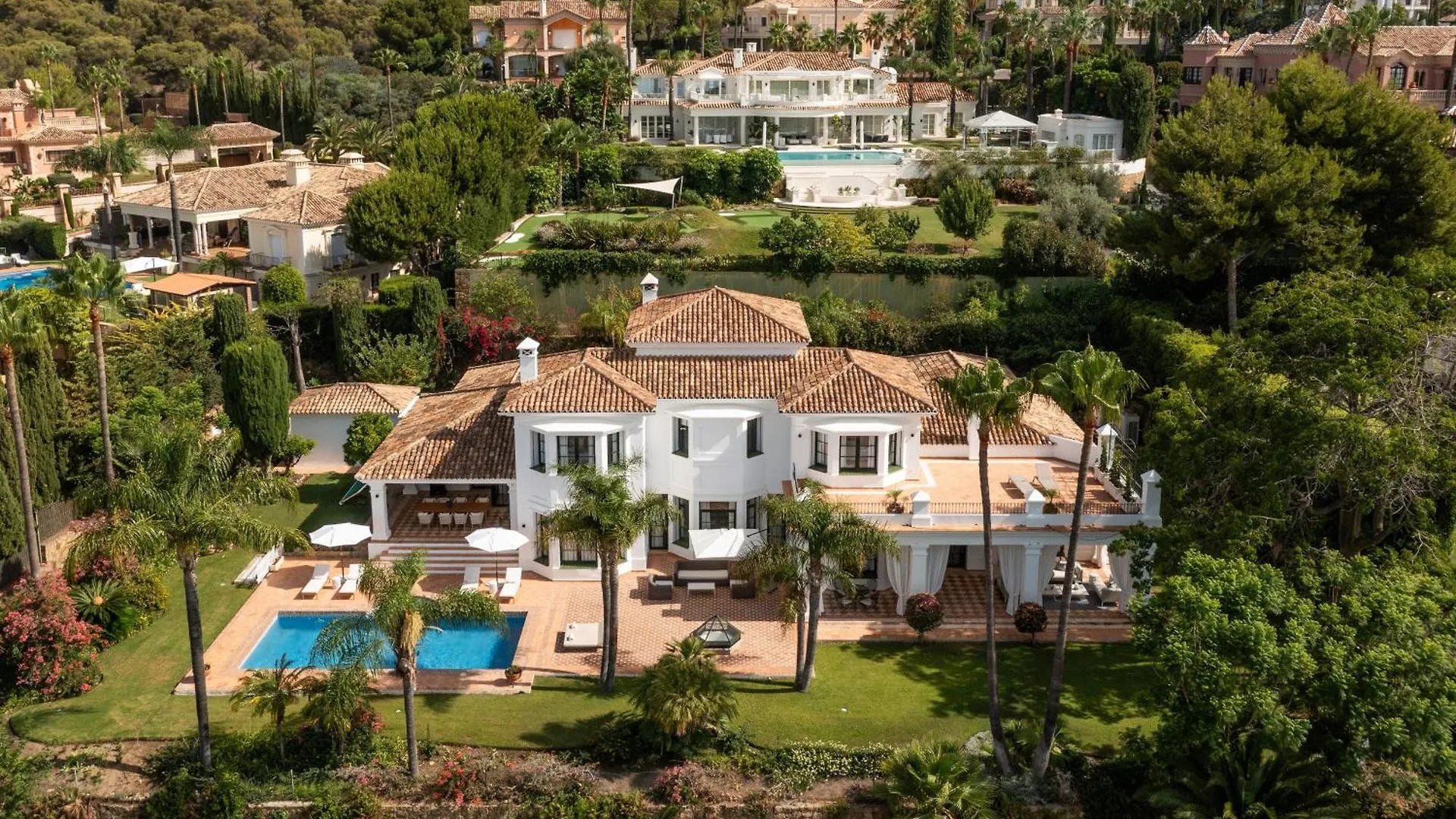 Villa Shakira, Sierra Blanca, Marbella